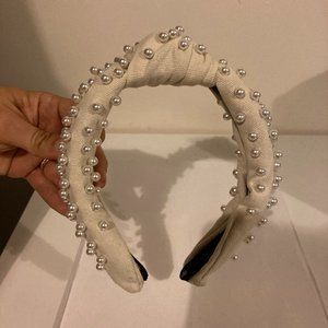 LELE SADOUGHI WHITE BEADED HEADBAND